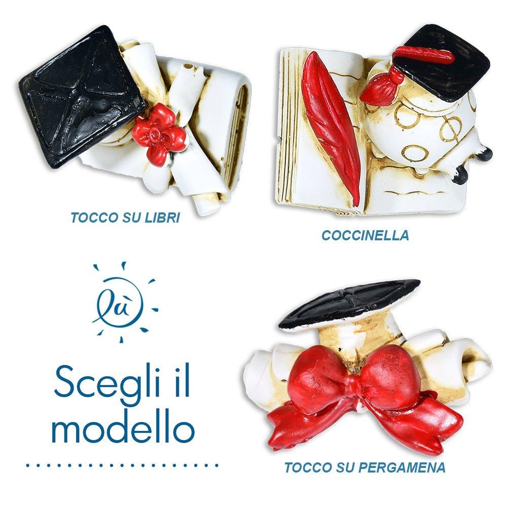 Applicazione Laurea Pergamena e tocco per Confettata in Resina da appoggio Applicazioni in Resina e Gesso Albalu Bomboniere