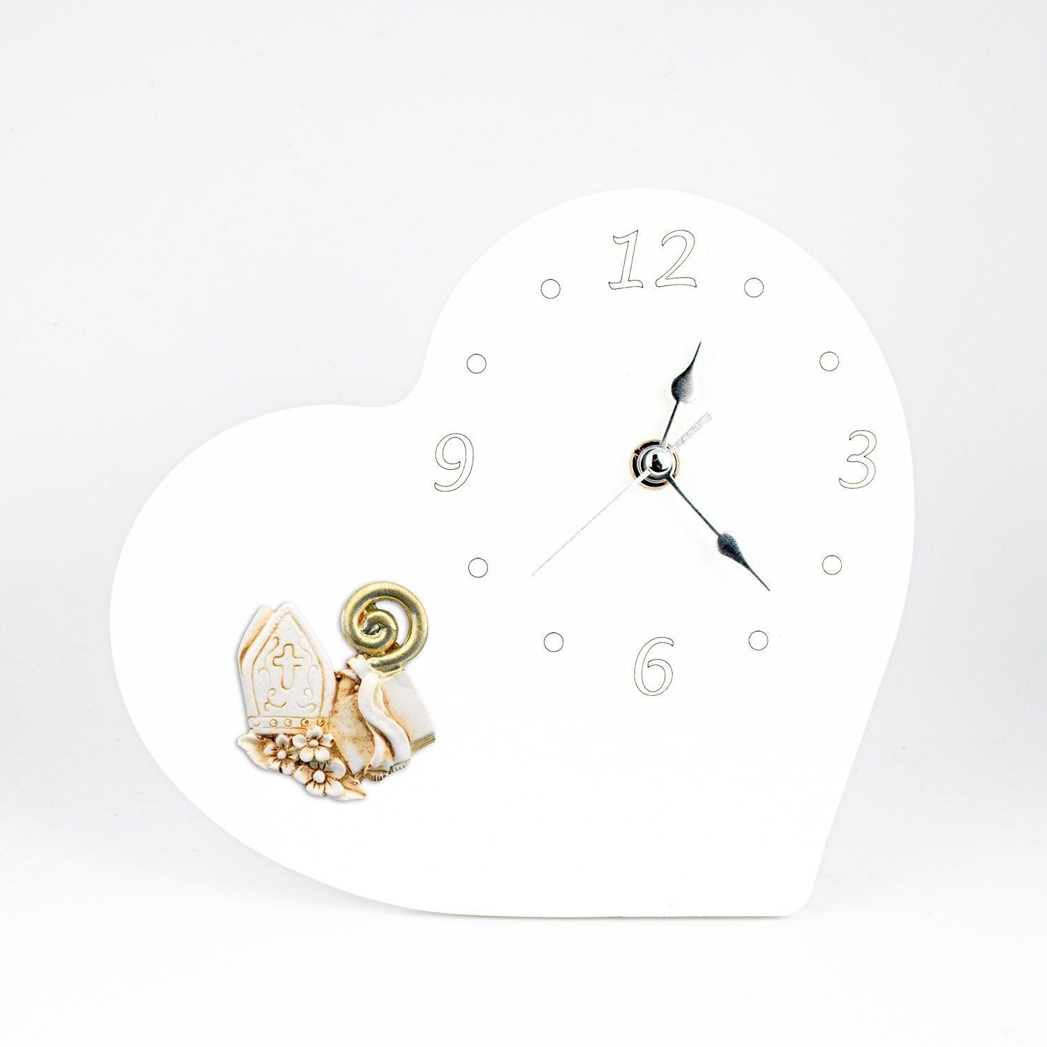 Orologio Bomboniera Cresima in Legno Laccato Bianco a Forma di Cuore con Applicazione in Resina Orologi Albalu Bomboniere Default Title