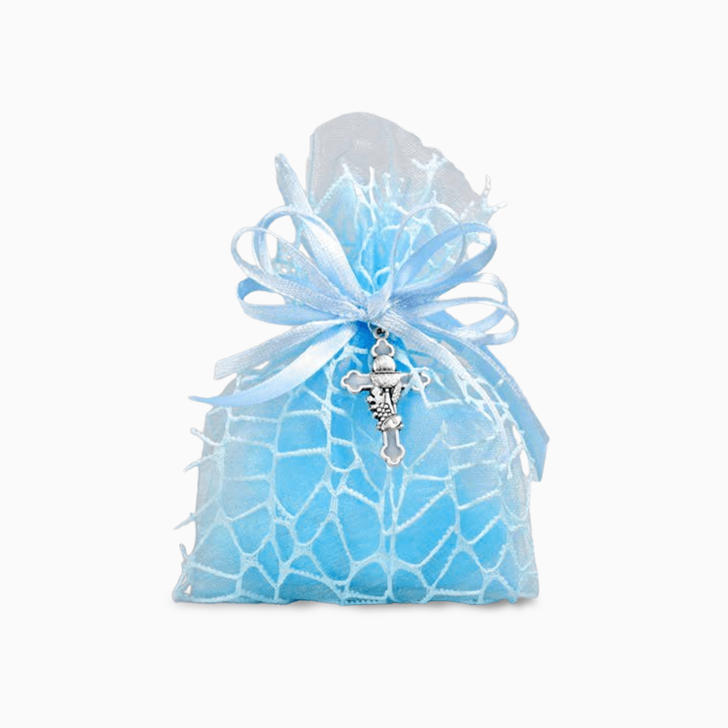 Sacchetto Portaconfetti in Organza Avvolta in Rete Celeste con Nastro e Applicazione Crocifisso in Zama Argentata Portaconfetti Albalu Bomboniere